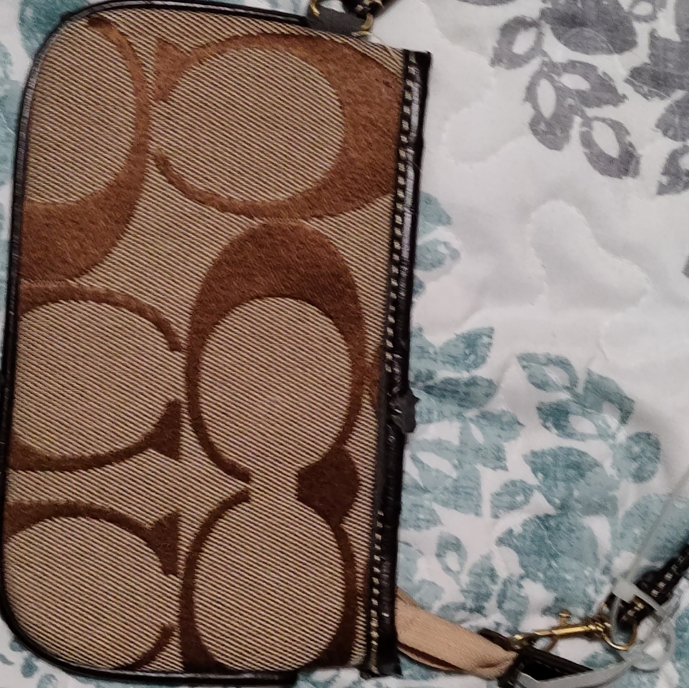 Handbag